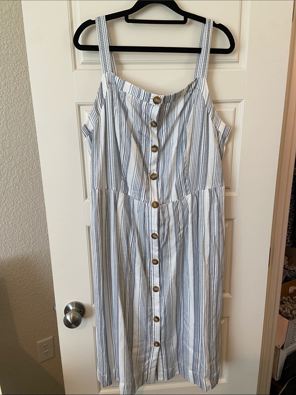 Cute Loft Dress!